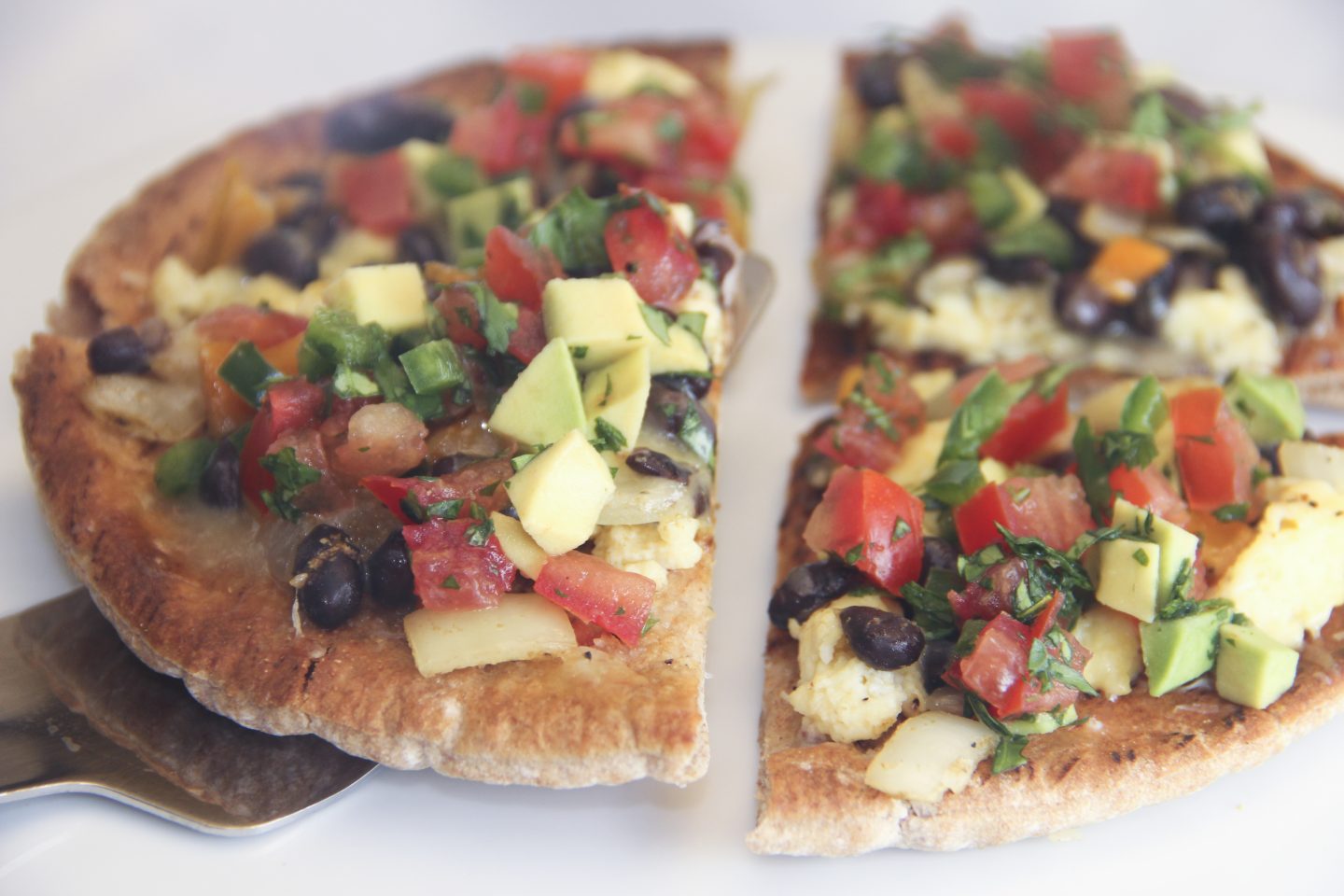 Huevos Rancheros Easy-Crust Pizza