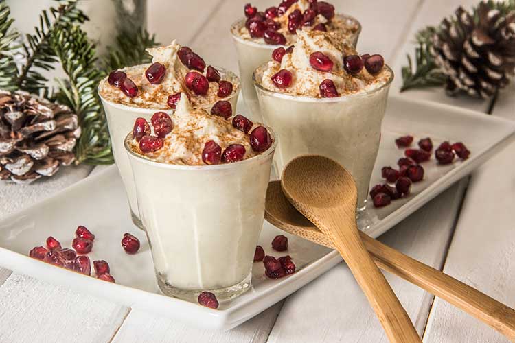 Easy-15-Minute-Pomegranate-White-Chocolate-Mousse