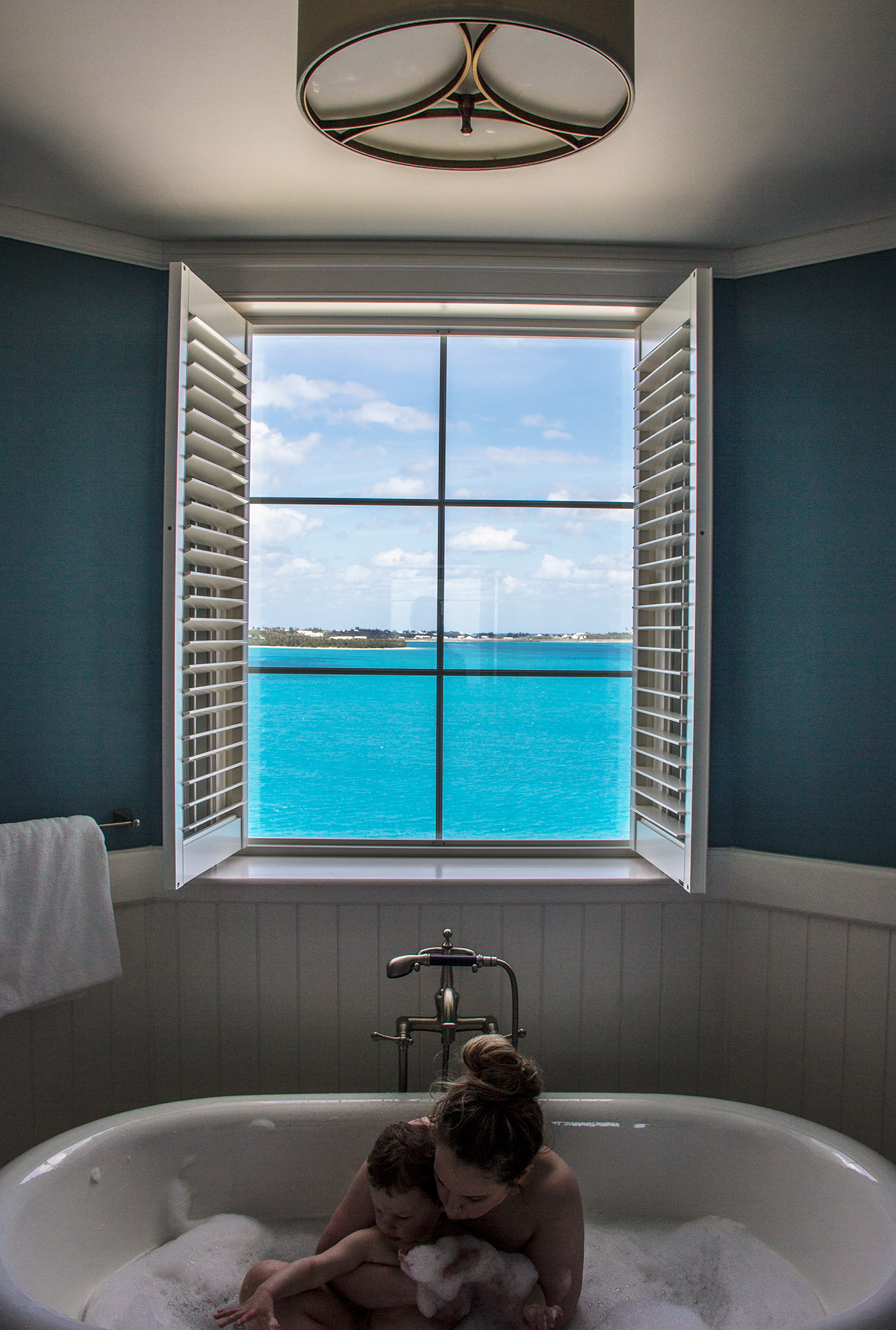 Beautiful-Bathroom-View-Rosewood-Bermuda