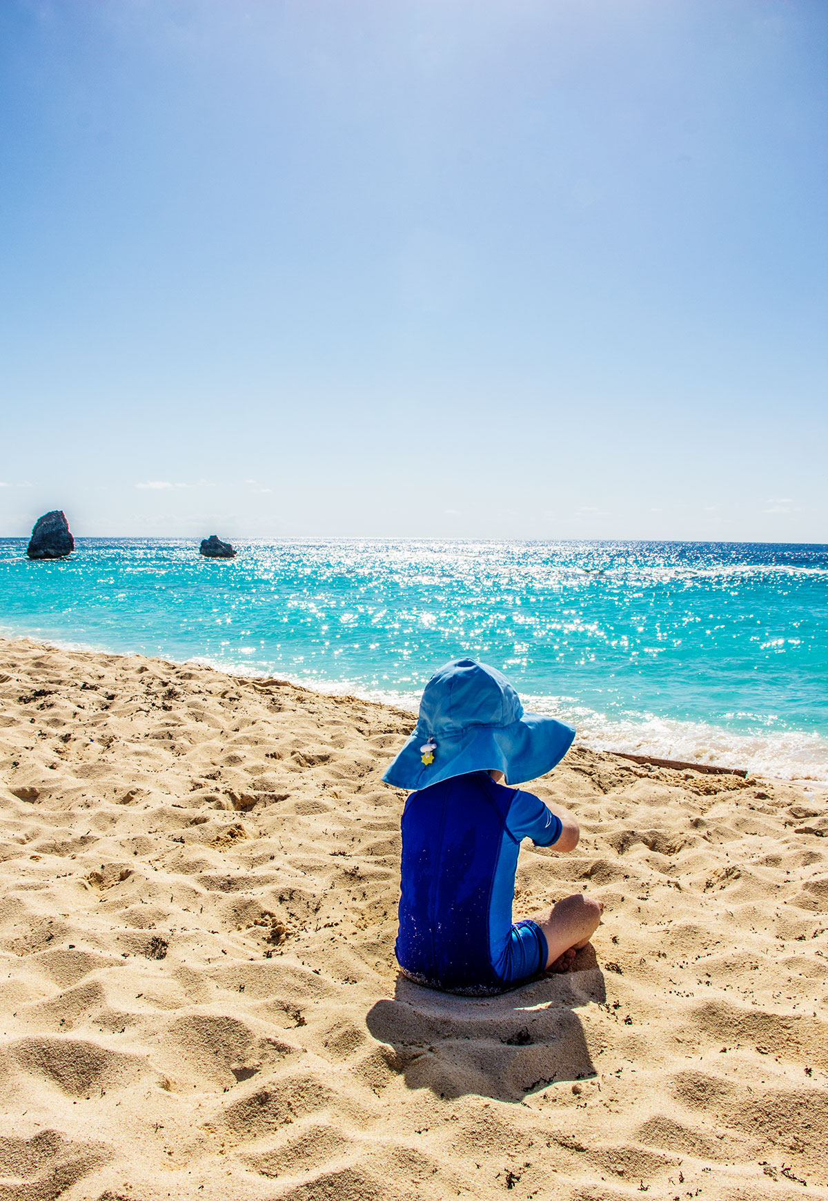 Sun-Dancing-on-the-Waters-of-Warwick-Long-Beach-Bermuda