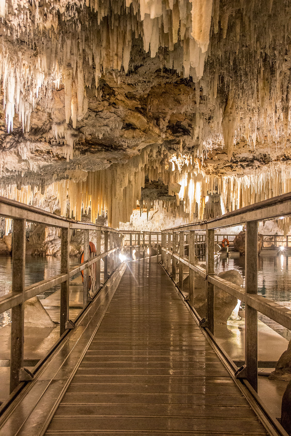 Touring-the-Crystal-Caves-Bermuda