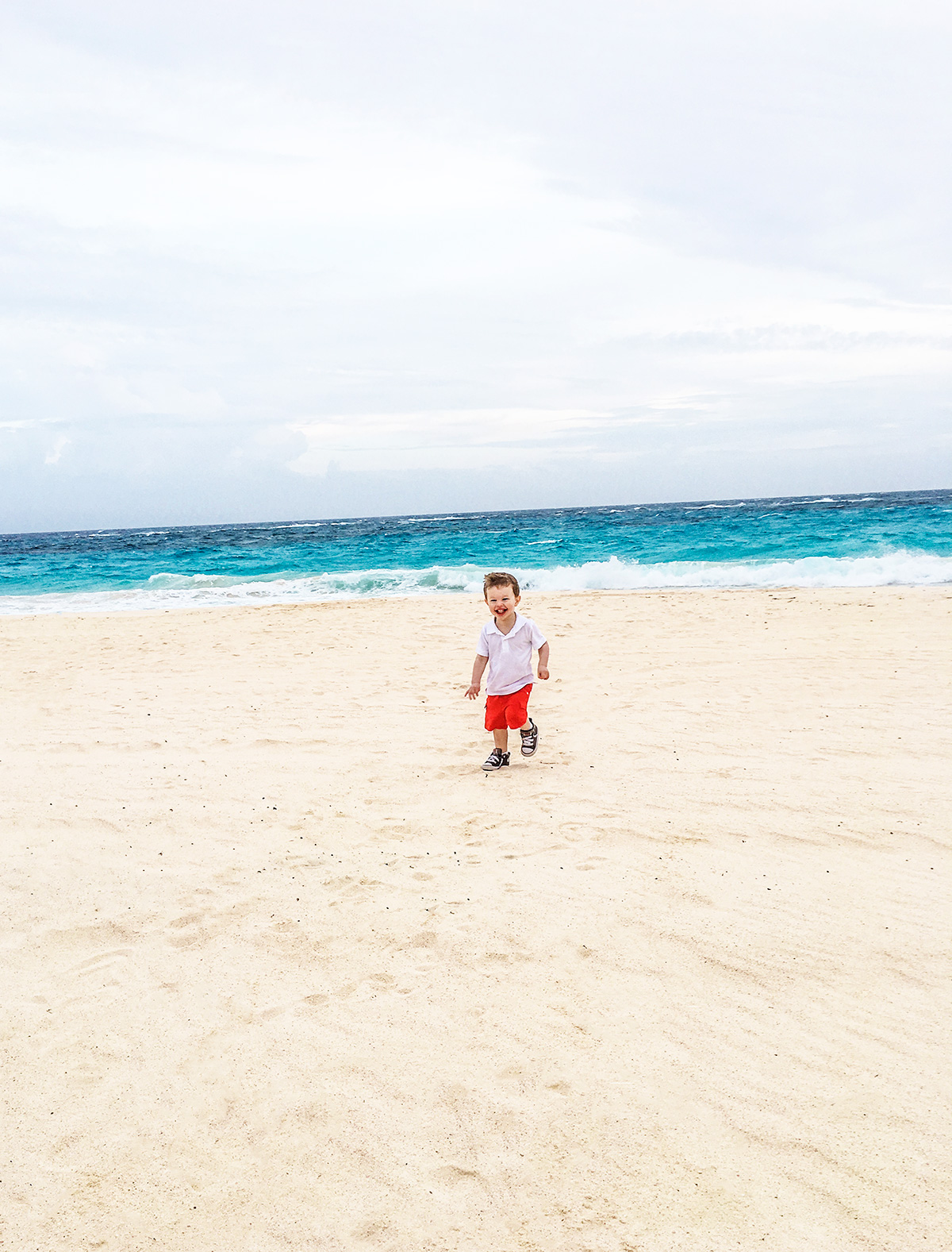 at-the-Rosewood-Bermuda-beach