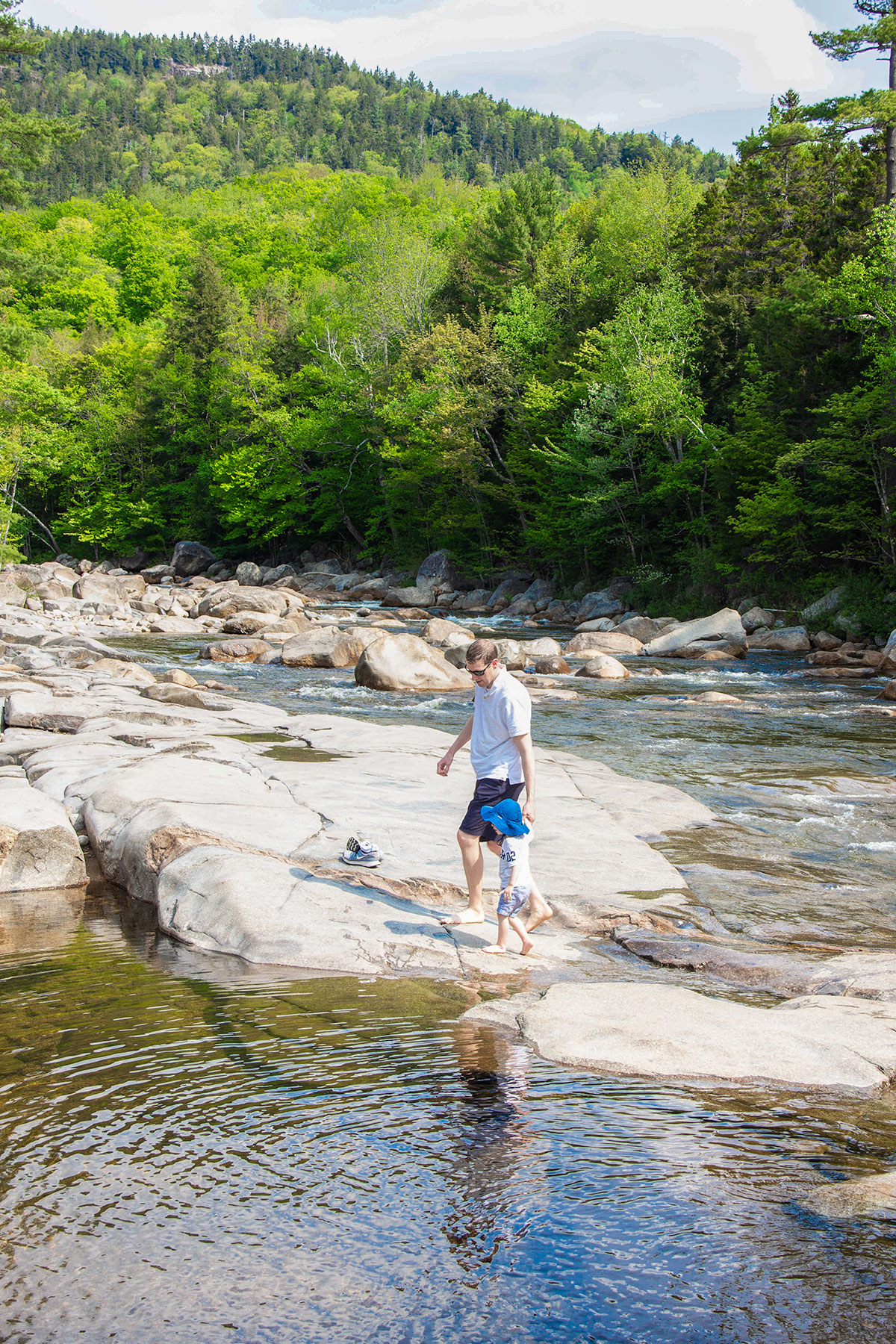 Lower-Falls-Scenic-Area-Kancamagus-White-Mountains