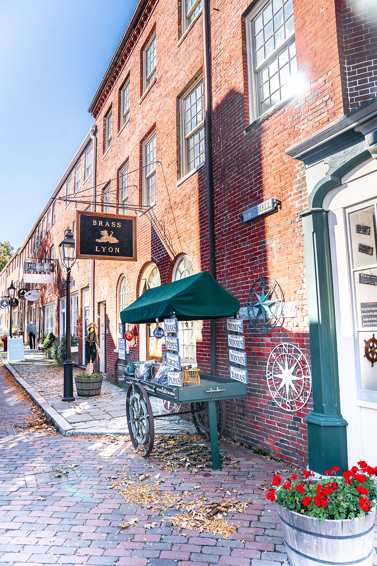 Fall-in-Downtown-Newburyport-Massachusetts