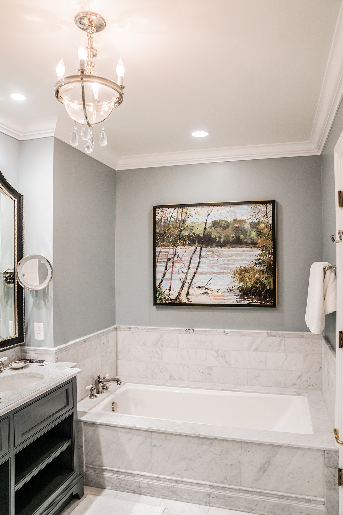 Gorgeous-Bathroom-The-Jefferson-Hotel-Richmond-Virginia