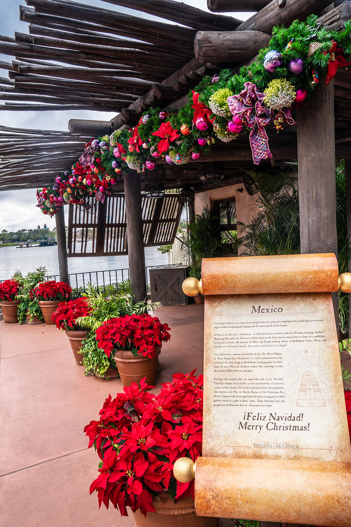 Epcot-at-Christmas-Mexico-Pavilion