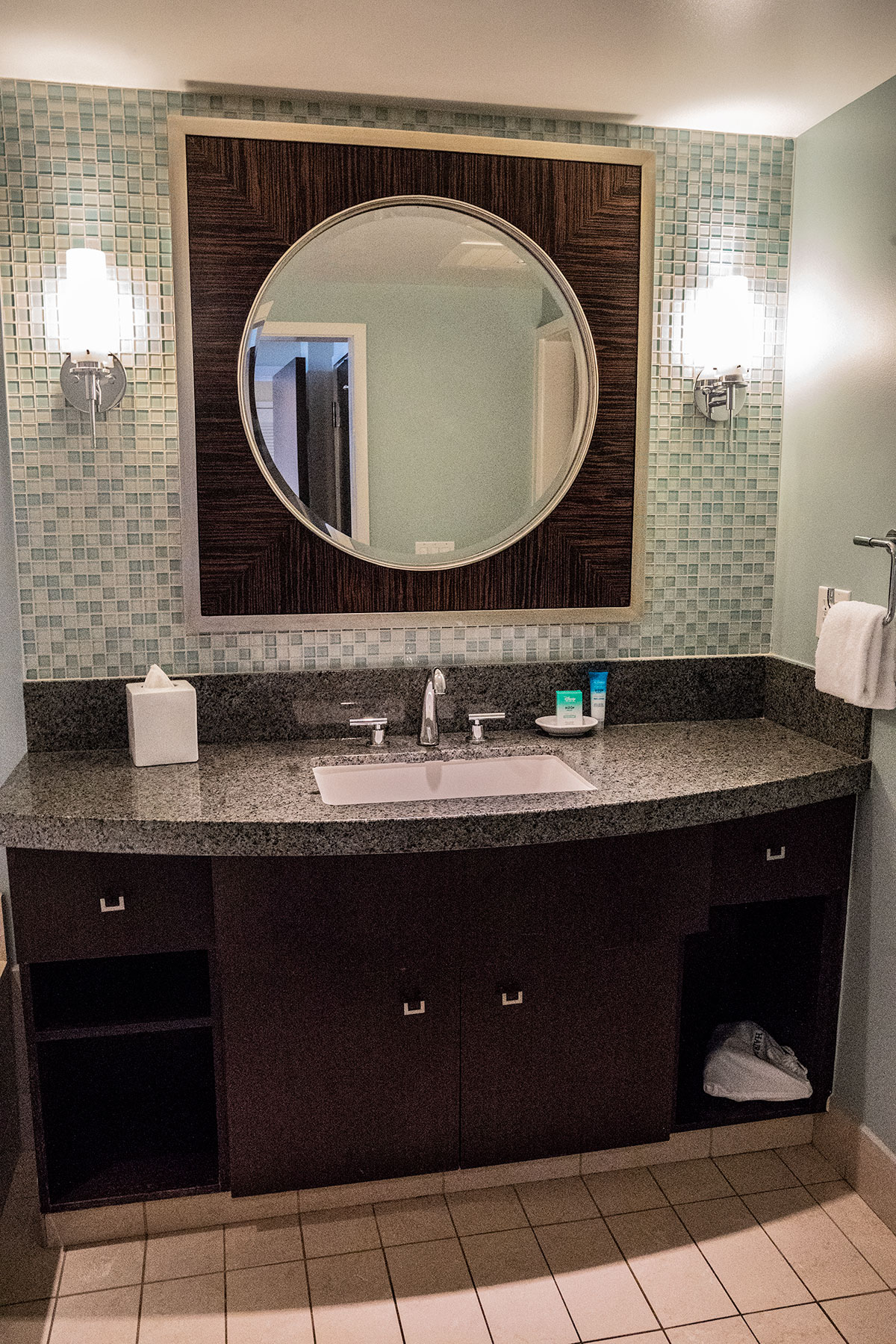 Bathroom-One-Bderoom-Suite-Disney-Contemporary