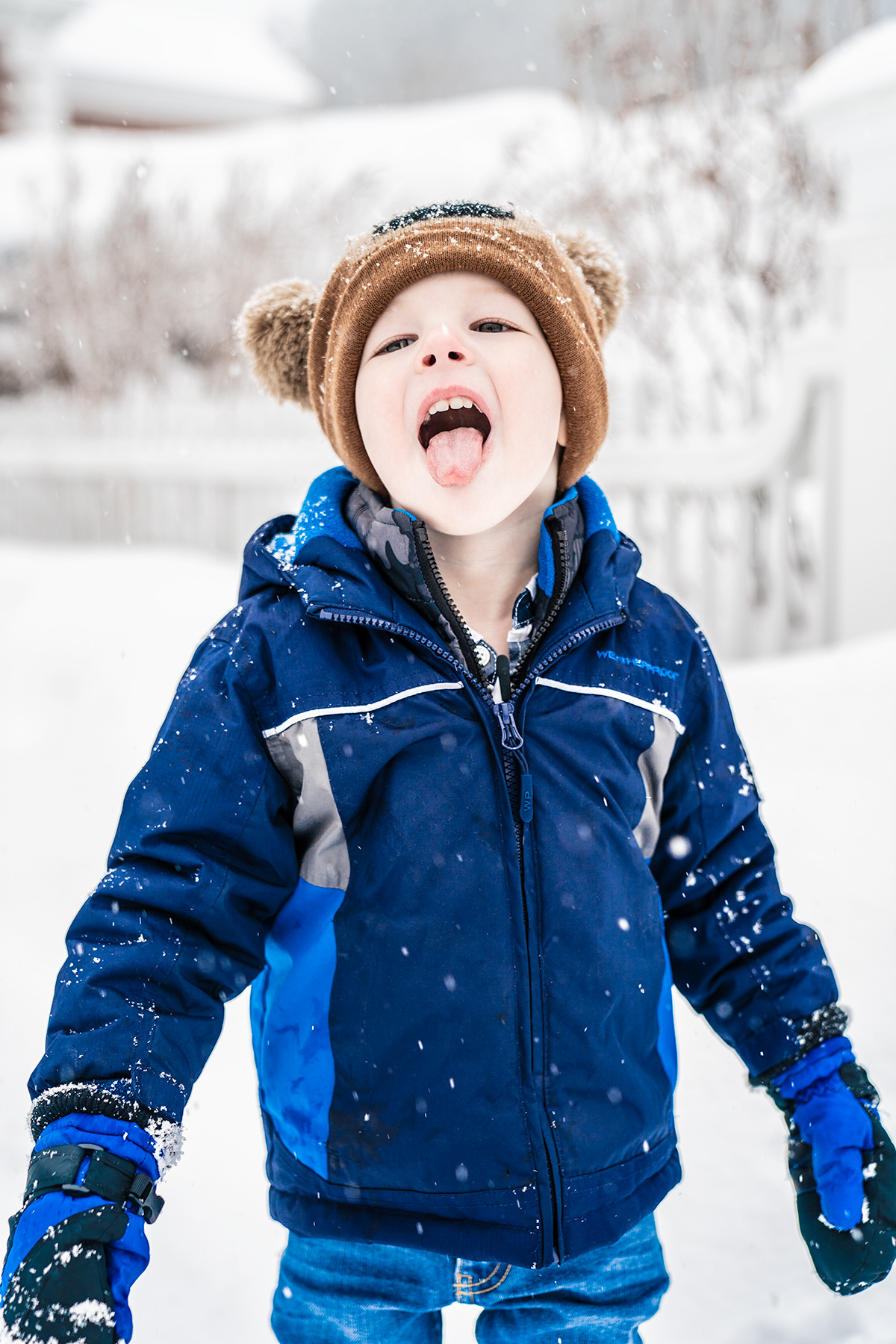 Catching-Snowflakes-on-His-Tongue-Woodstock-vermont