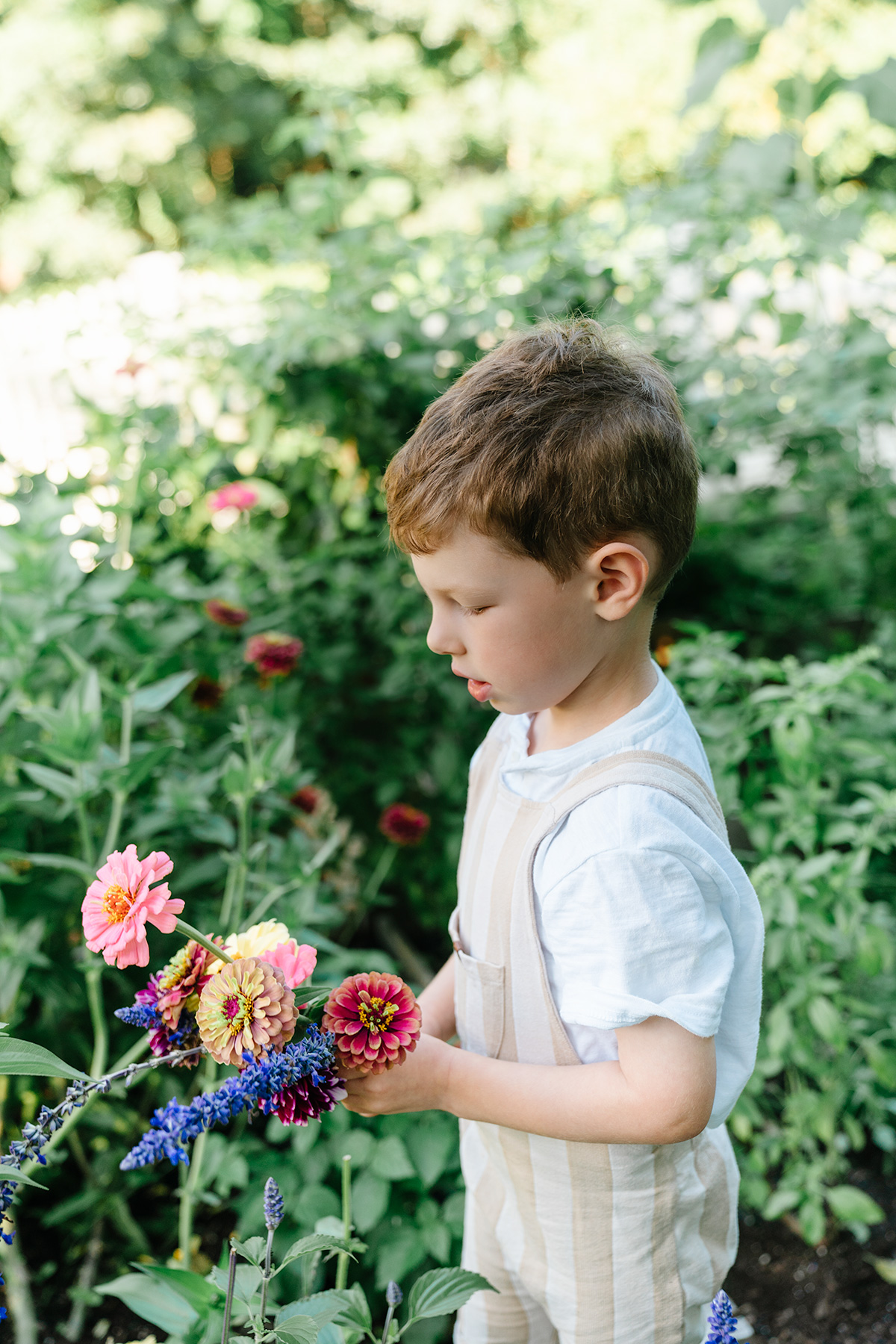 Photo-Tour-of-Our-Organic-Backyard-Garden